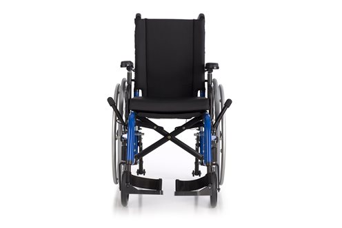 BREEZY 600 Lightweight Standard Wheelchair | Sunrise Medical