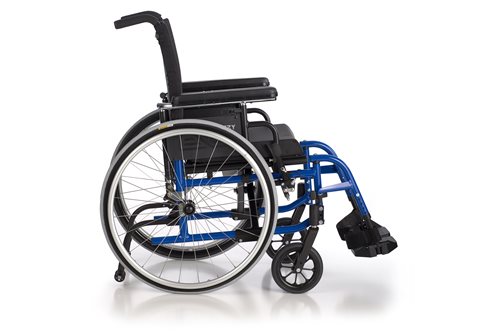 BREEZY 600 Lightweight Standard Wheelchair | Sunrise Medical